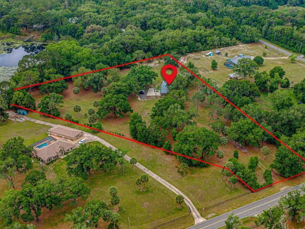 216 Lake Como Dr, Pomona Park, FL 32181