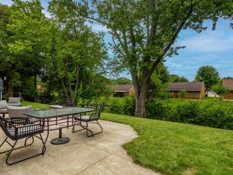 7519 Rustic Woods Drive, Huber Heights, OH 45424 Photo 37