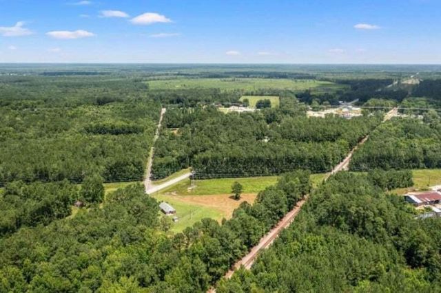 7548 Highway 41 Photo 5