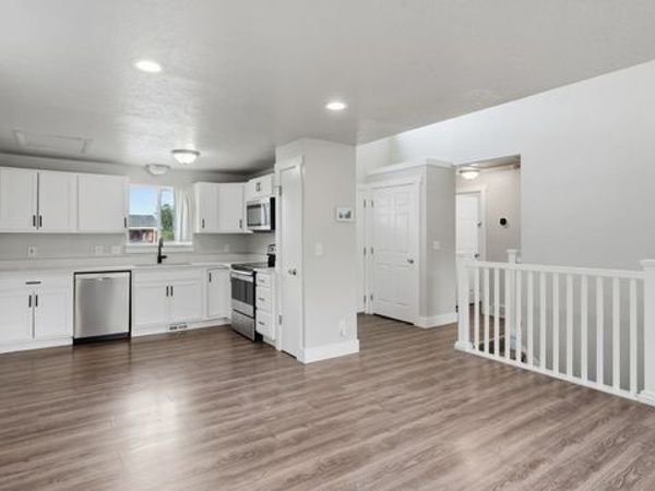 9070 S CORLISS AVE , West Jordan, UT 84088