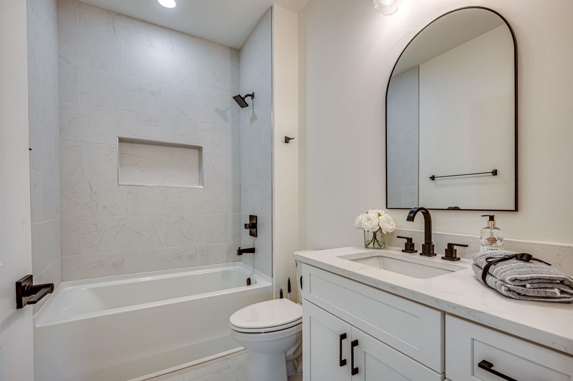 333 Spinney Dr. Photo 17