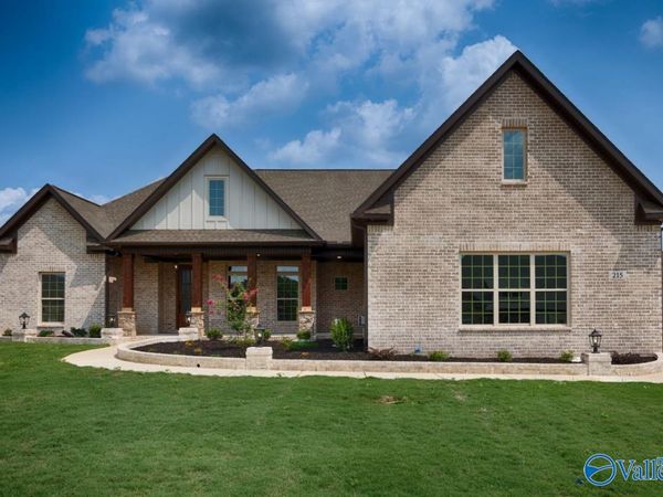 20 Bluff Creek, Huntsville, AL 35803