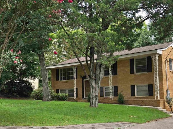 2628 Valley Brook Drive NE, Huntsville, AL 35811