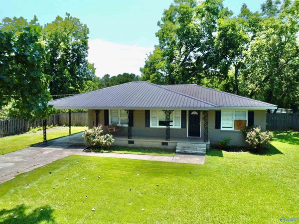 103 Walter Hill Road, New Hope, AL 35760