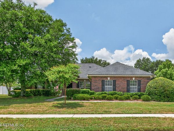 1024 MORNING STROLL Lane, Jacksonville, FL 32221