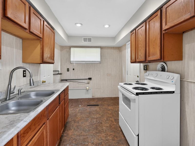 2277 Marcia Drive , Columbus, OH 43211 Photo 14
