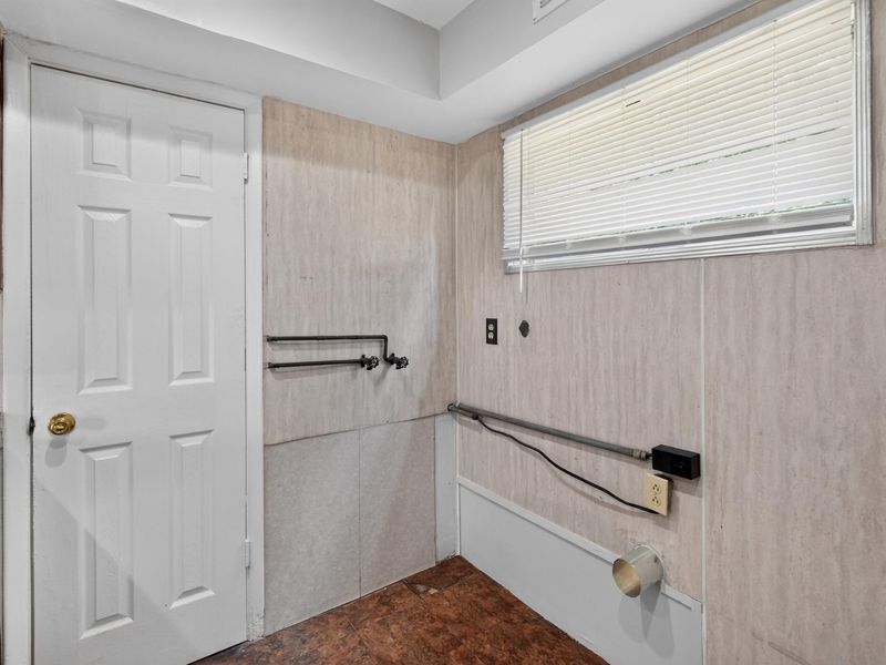 2277 Marcia Drive , Columbus, OH 43211 Photo 15