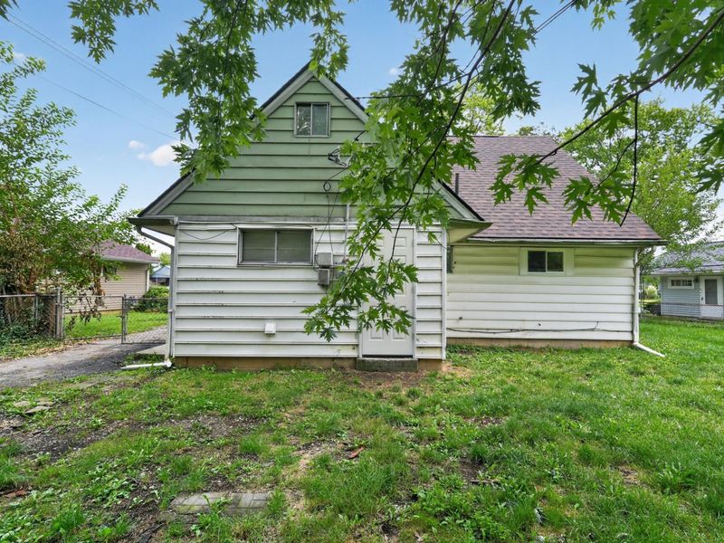 2277 Marcia Drive , Columbus, OH 43211 Photo 2