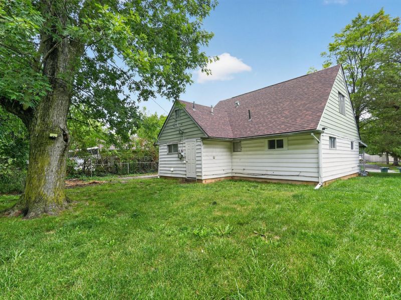 2277 Marcia Drive , Columbus, OH 43211 Photo 3