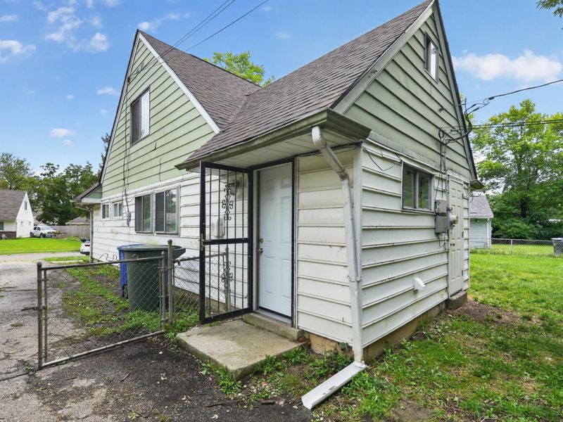 2277 Marcia Drive , Columbus, OH 43211 Photo 5