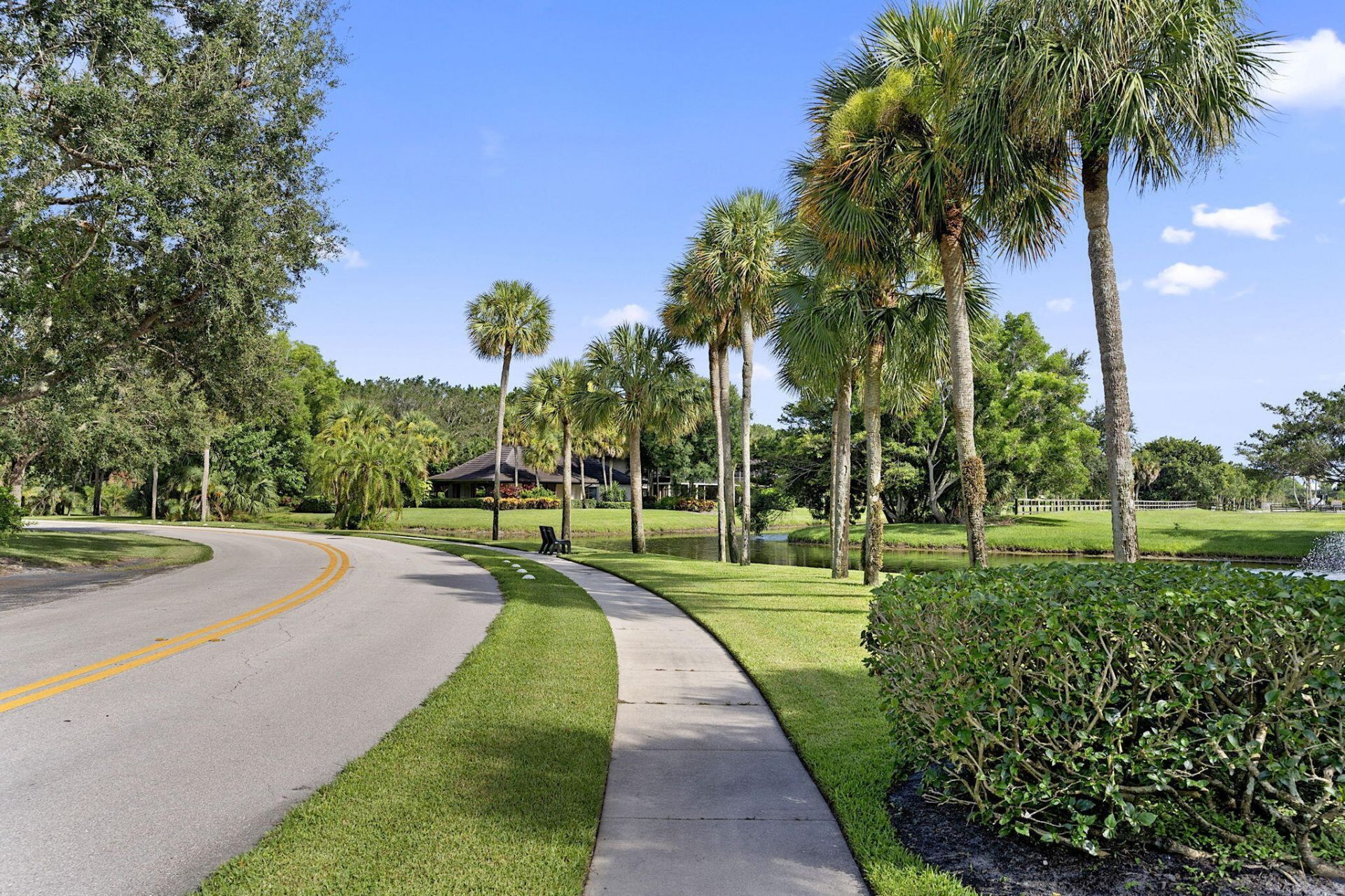 13334 Polo Club Road, Unit 317, Wellington, FL 33414 Photo