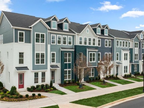 2 BARTOW STREET, Unit TYLER 20-R, MANASSAS, VA 20110