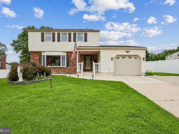 3 GRANT DRIVE, CLEMENTON, NJ 08021