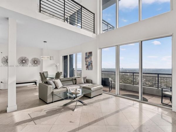 60 SW 13th St , Unit 4205, Miami, FL 33130