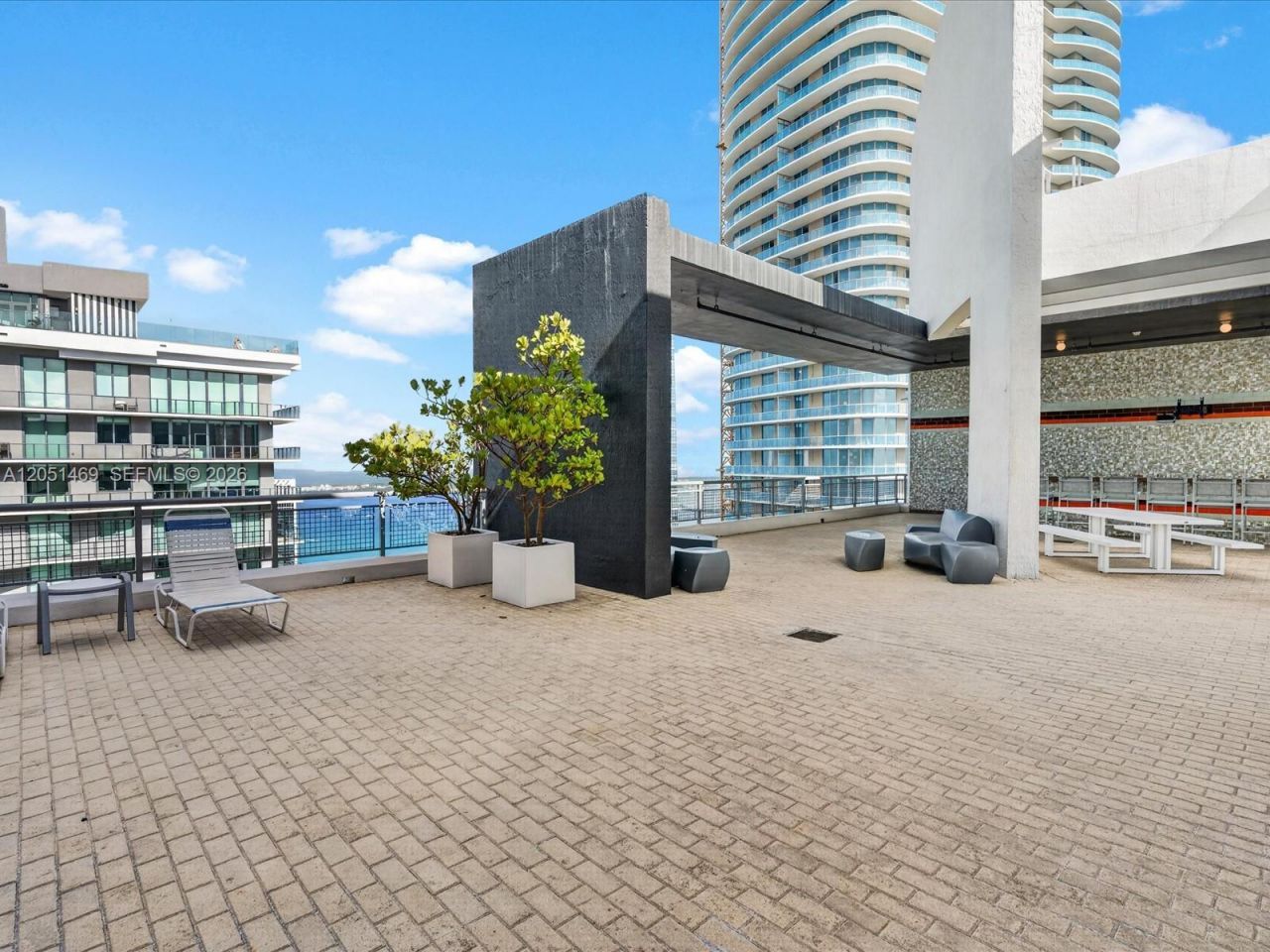 60 SW 13th St , Unit 4205, Miami, FL 33130 Photo