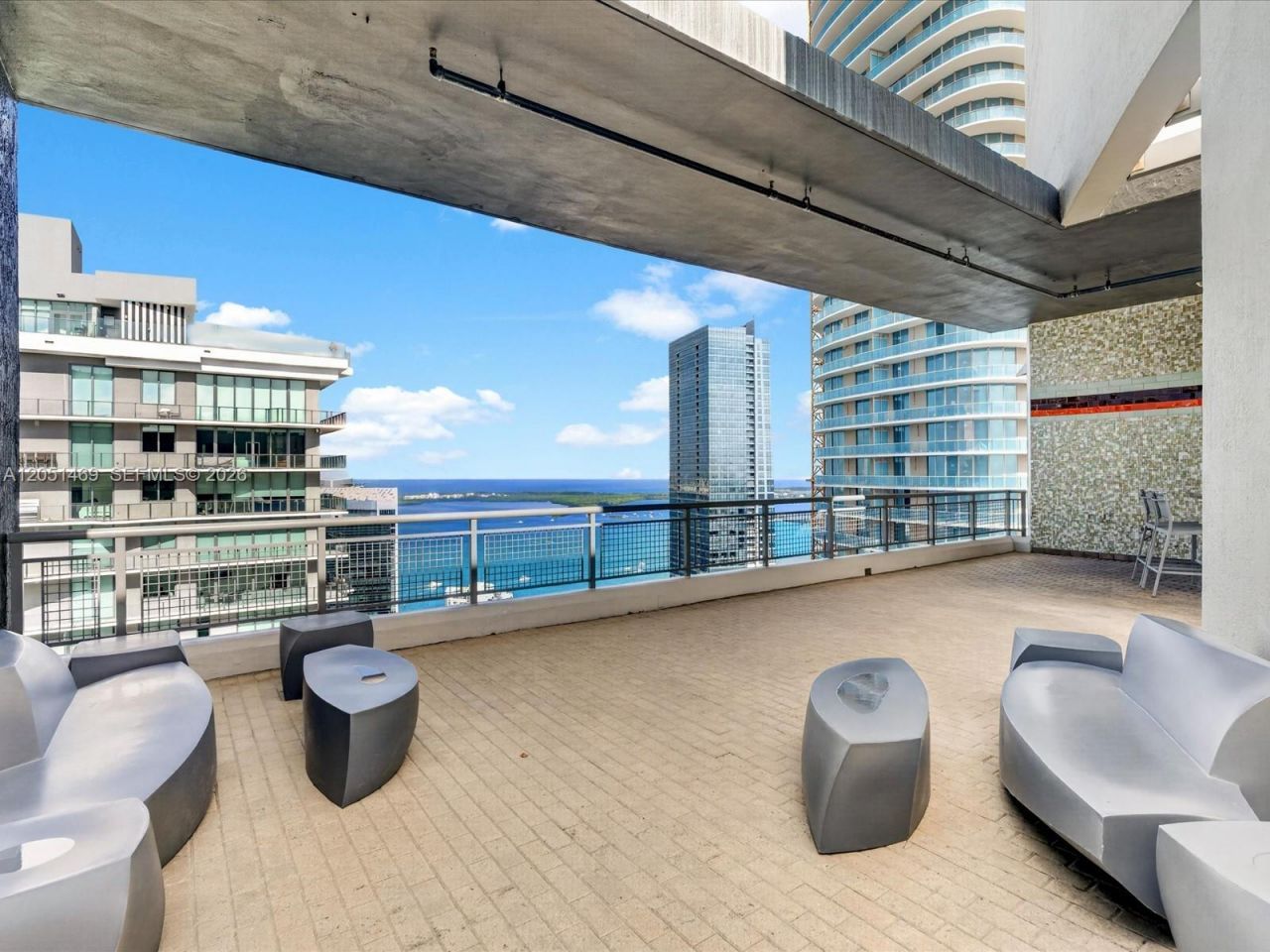 60 SW 13th St , Unit 4205, Miami, FL 33130 Photo