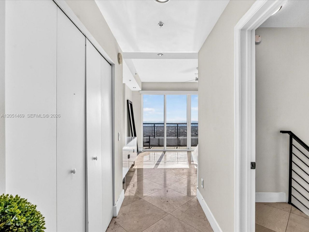 60 SW 13th St , Unit 4205, Miami, FL 33130 Photo