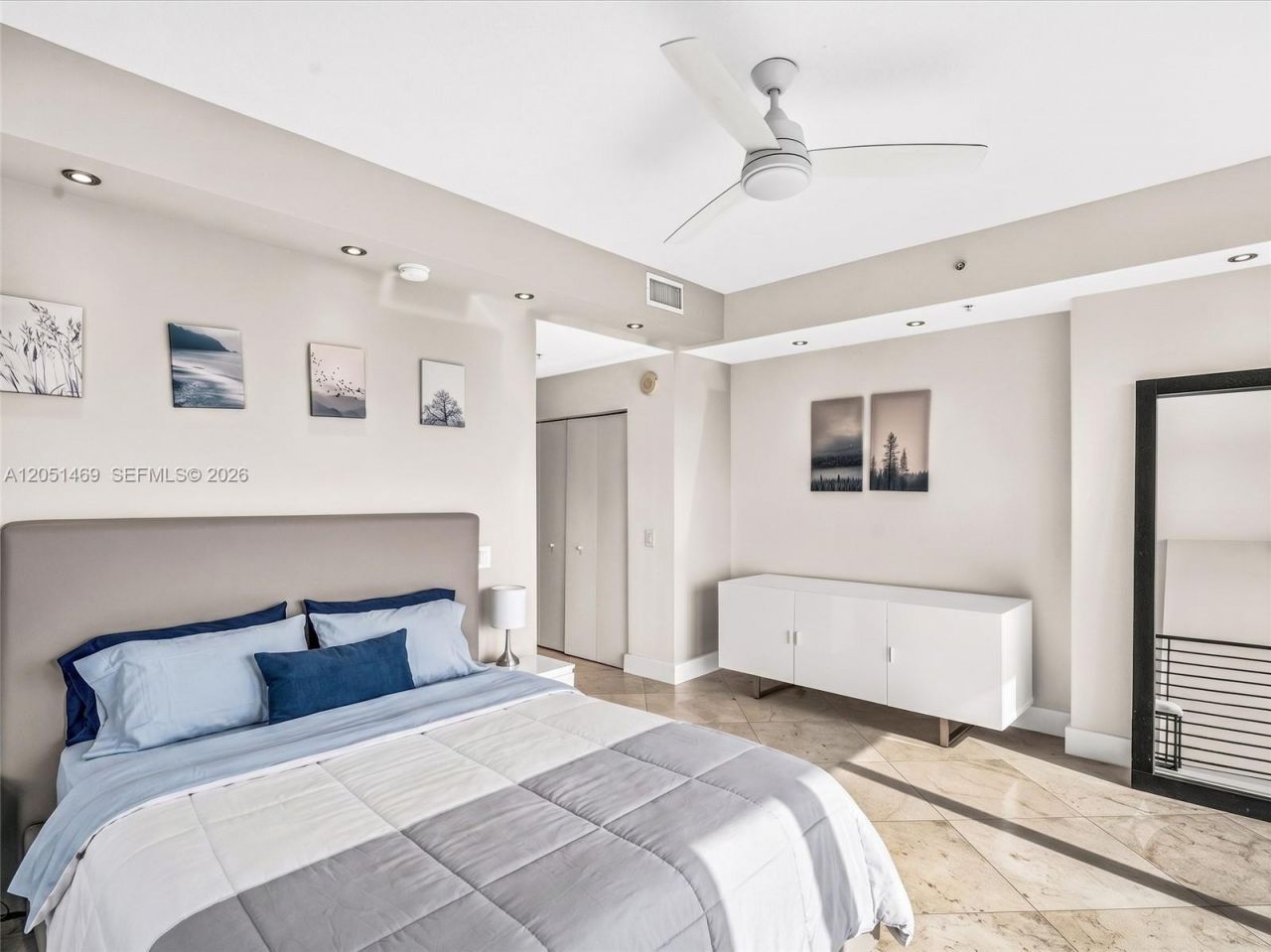 60 SW 13th St , Unit 4205, Miami, FL 33130 Photo