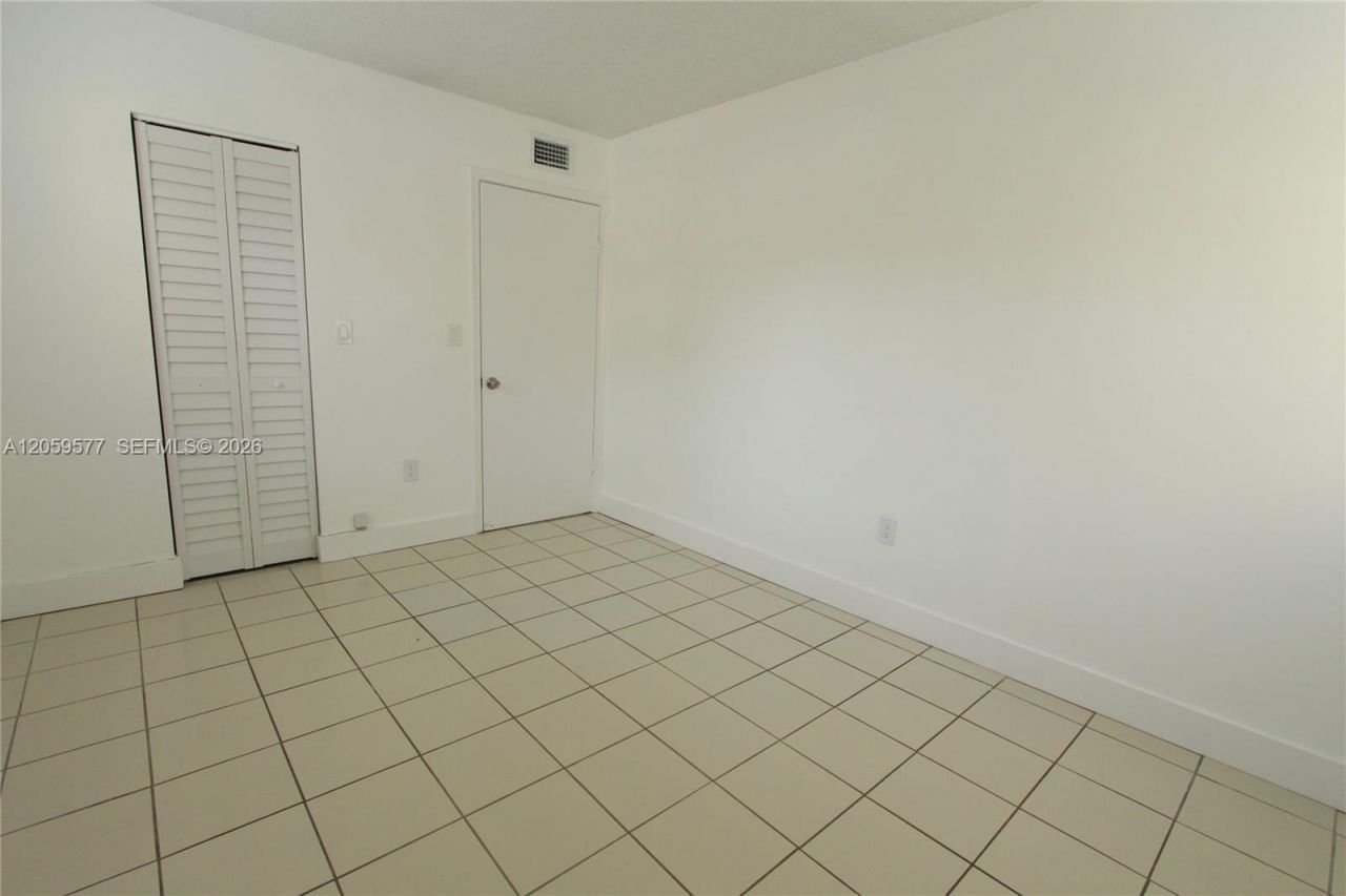 650 NW 114th Ave, Unit 101, Sweetwater, FL 33172 Photo