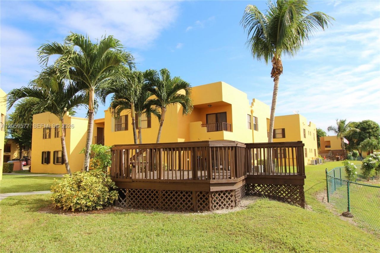 650 NW 114th Ave, Unit 101, Sweetwater, FL 33172 Photo