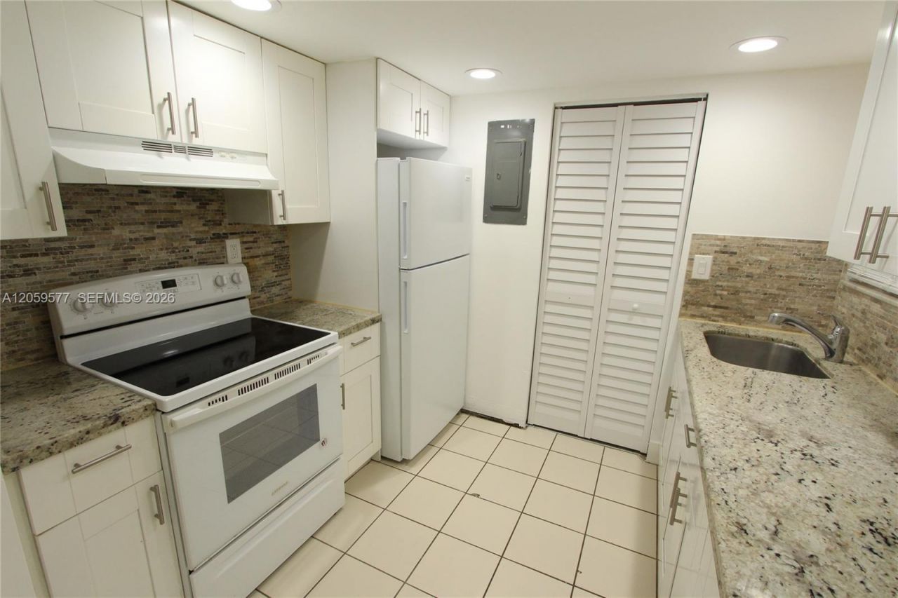 650 NW 114th Ave, Unit 101, Sweetwater, FL 33172 Photo