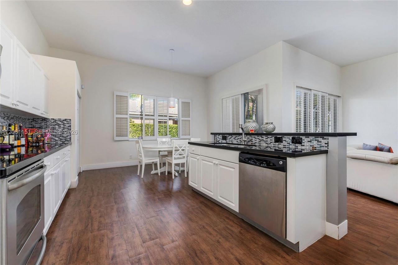 1225 Skylark Dr , Weston, FL 33327 Photo