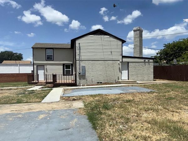 7629 Military Parkway , Dallas, TX 75227
