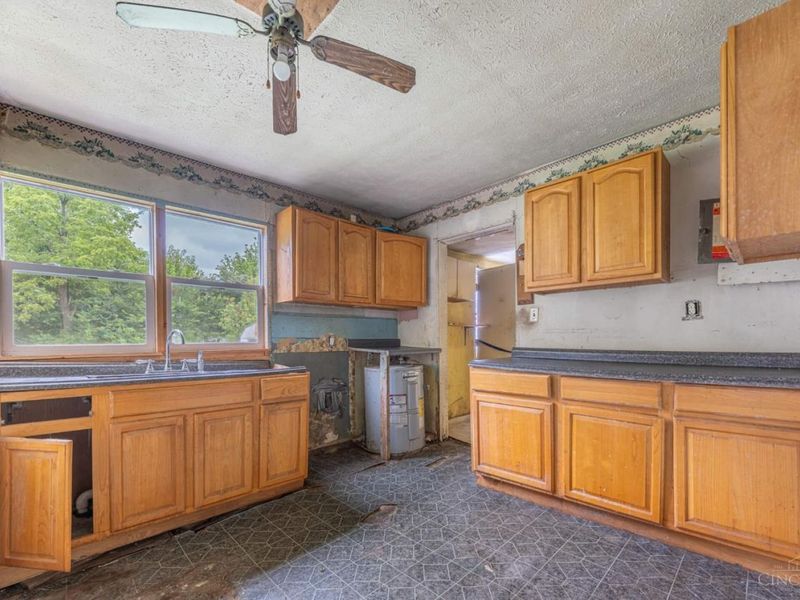 9423 Bruce Drive, Franklin Twp, OH 45005 Photo 14