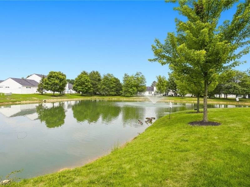 4649 Hobson Drive, Columbus, OH 43228 Photo 25