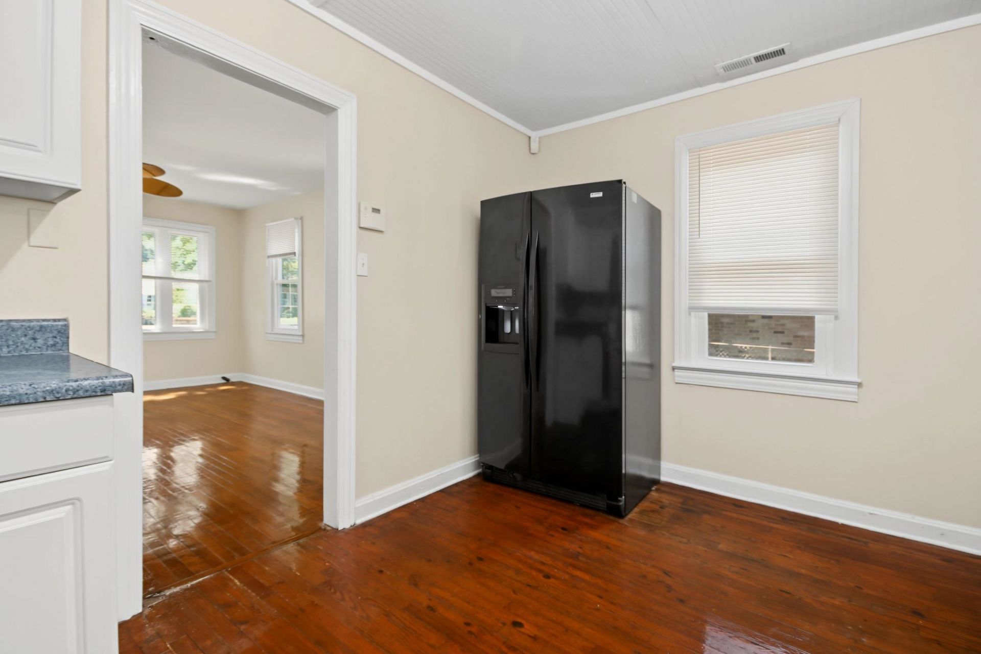 2407 South Island Rd.  Photo 13