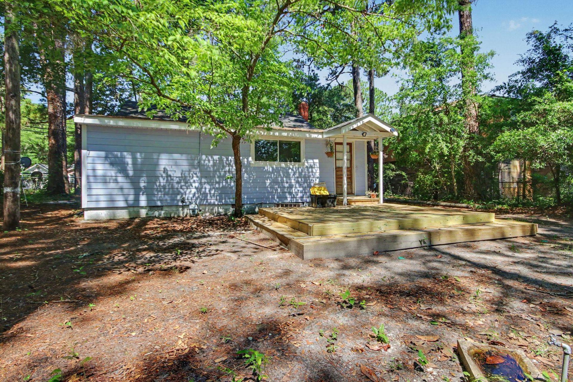 2407 South Island Rd.  Photo 32