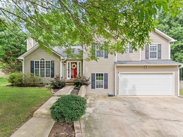 135 Depot Drive , Dawsonville, GA 30534