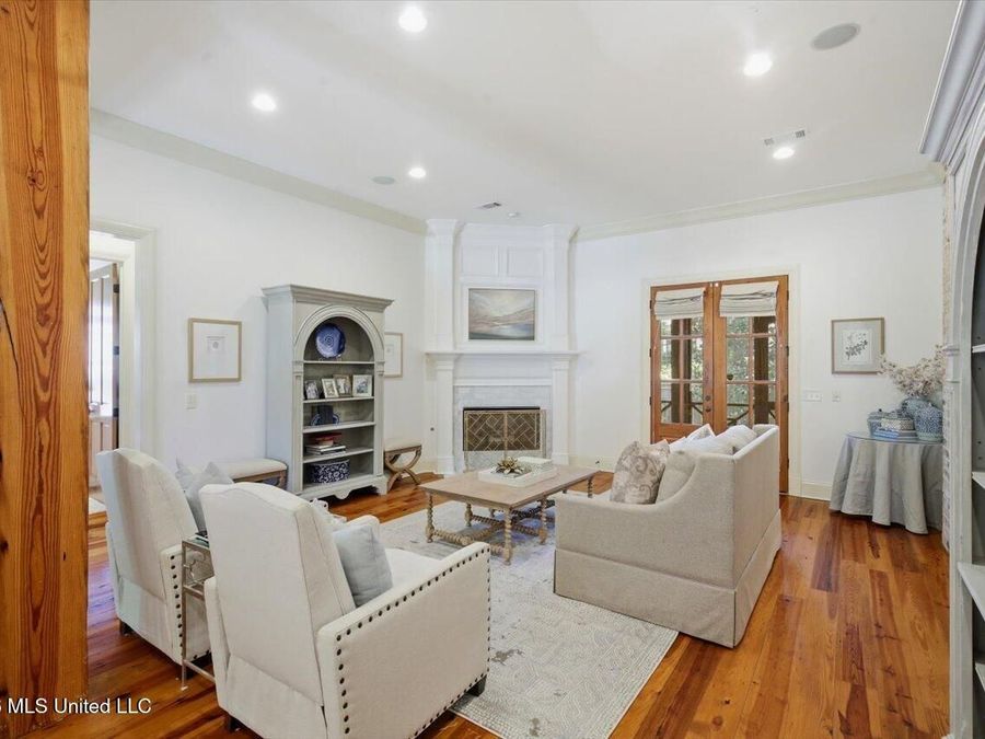 Property Image 11