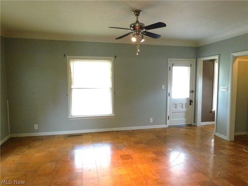 359 Fulton Street , Conneaut, OH 44030 Photo 10