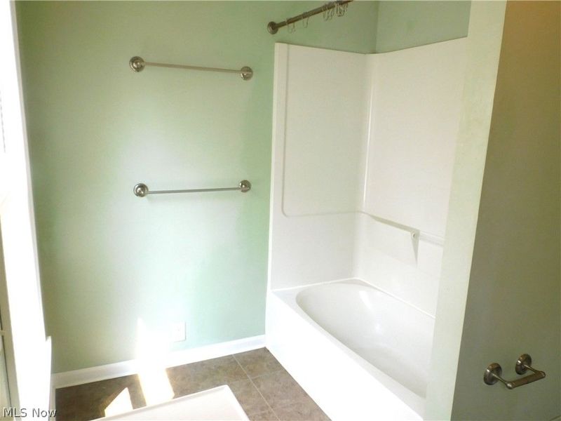 359 Fulton Street , Conneaut, OH 44030 Photo 14