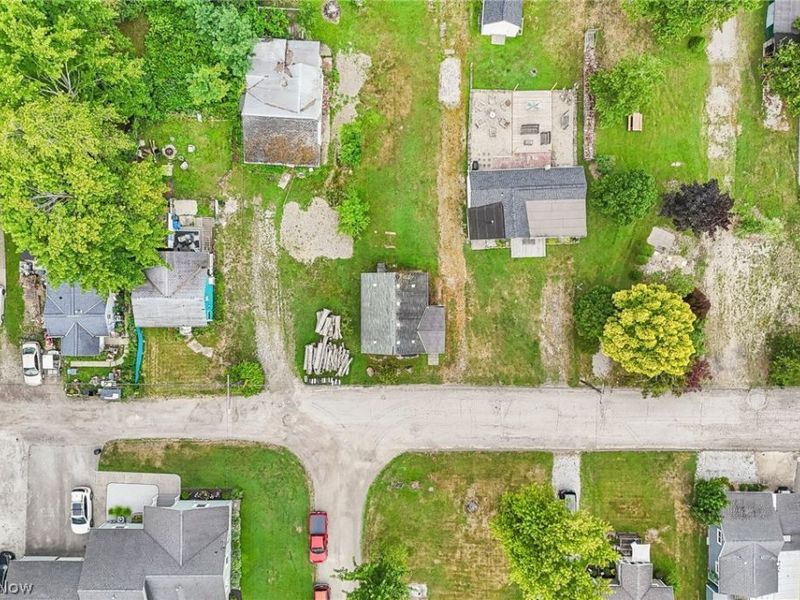 4869 Presidential Avenue , Geneva on the Lake, OH 44041 Photo 13