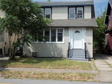 496 E Amherst Street , Buffalo, NY 14215