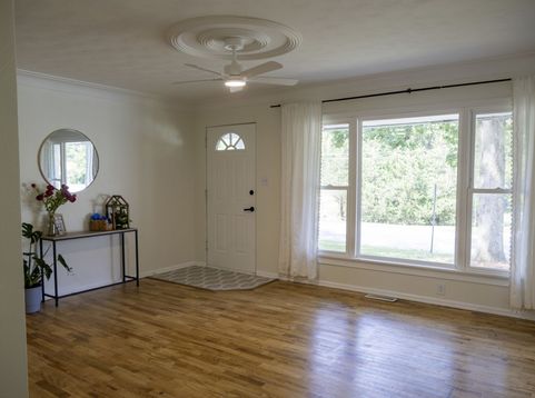 Main Photo