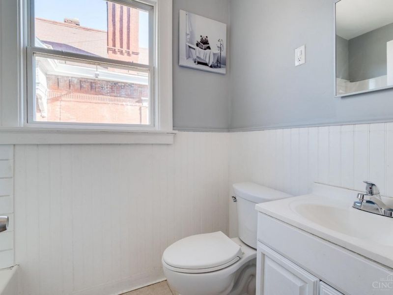 3025 Gilbert Avenue, Cincinnati, OH 45206 Photo 23