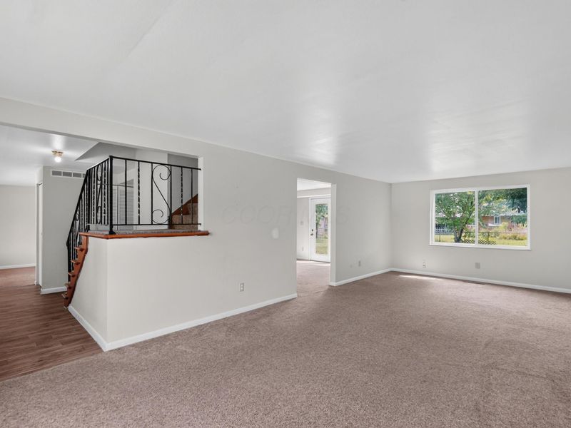 3737 Panama Drive , Westerville, OH 43081 Photo 5