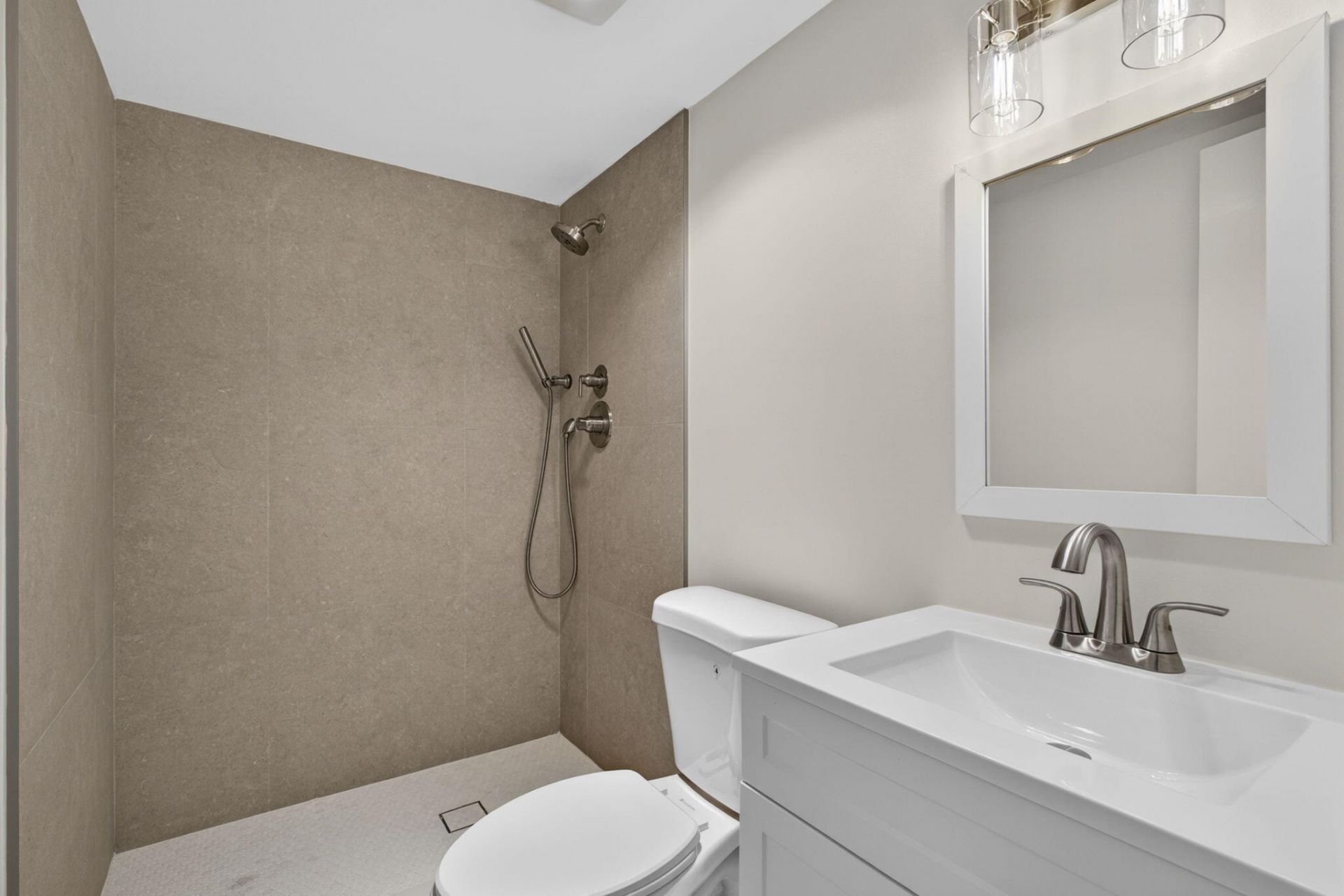 12020 W Greenway Drive, Unit 101, Royal Palm Beach, FL 33411 Photo
