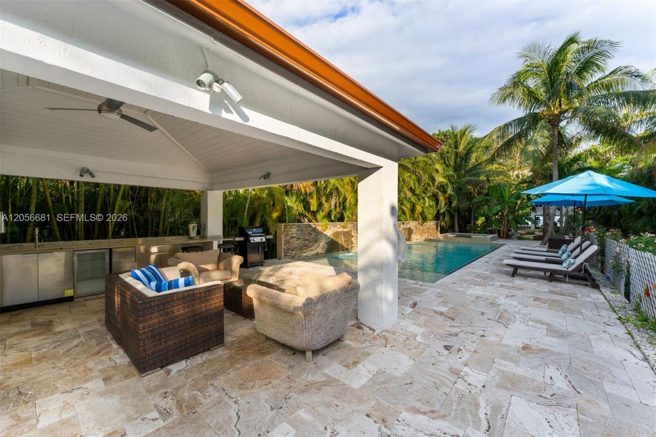 58652 Overseas Highway, Marathon, FL 33050 Photo