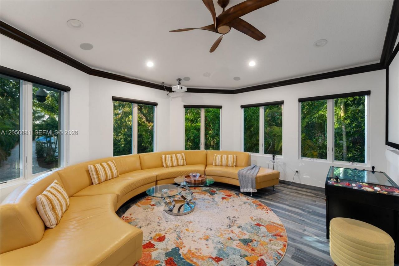 58652 Overseas Highway, Marathon, FL 33050 Photo