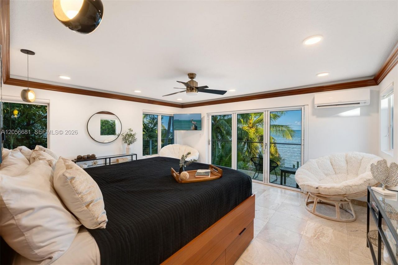 58652 Overseas Highway, Marathon, FL 33050 Photo