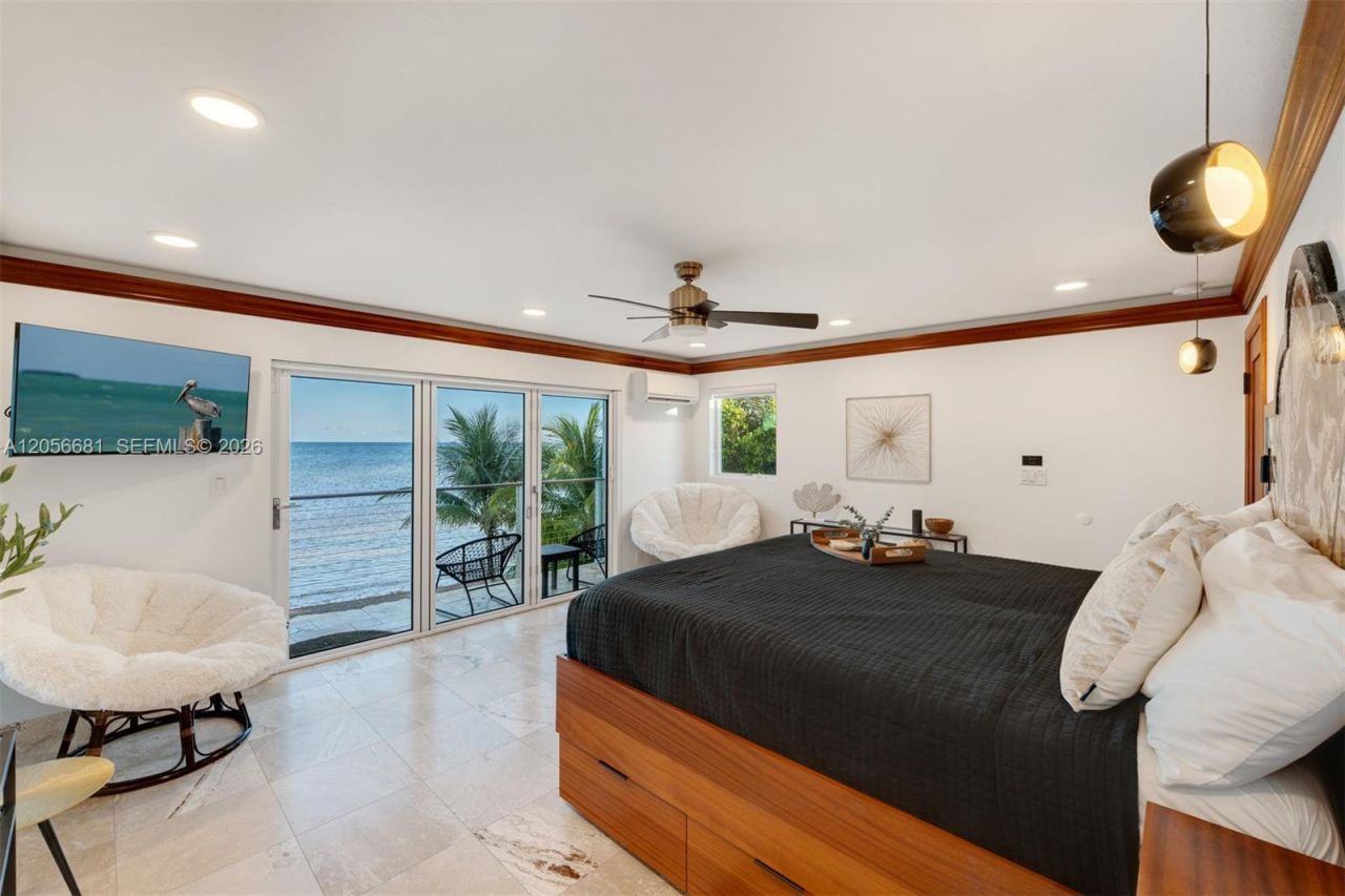 58652 Overseas Highway, Marathon, FL 33050 Photo