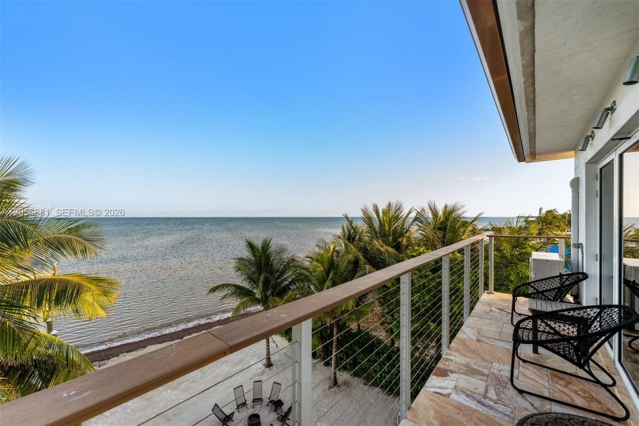 58652 Overseas Highway, Marathon, FL 33050 Photo