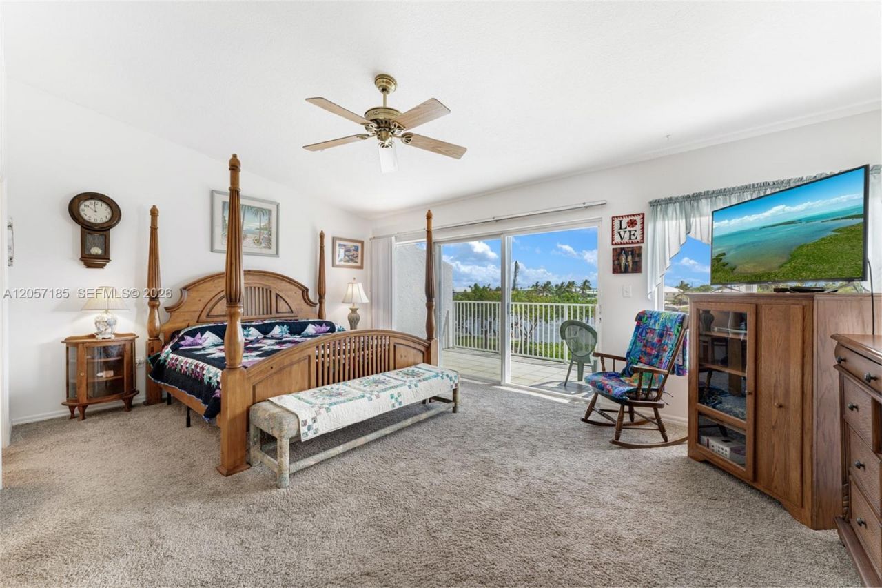 95 Coco Plum Dr Unit 4b & Slip B-34, Marathon, FL 33050 Photo