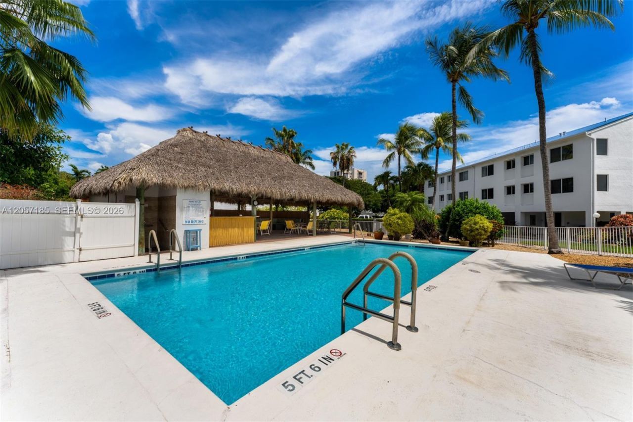 95 Coco Plum Dr Unit 4b & Slip B-34, Marathon, FL 33050 Photo