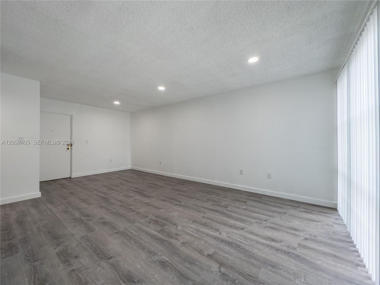 17570 Atlantic Blvd, Unit 210, Sunny Isles Beach, FL 33160 Photo