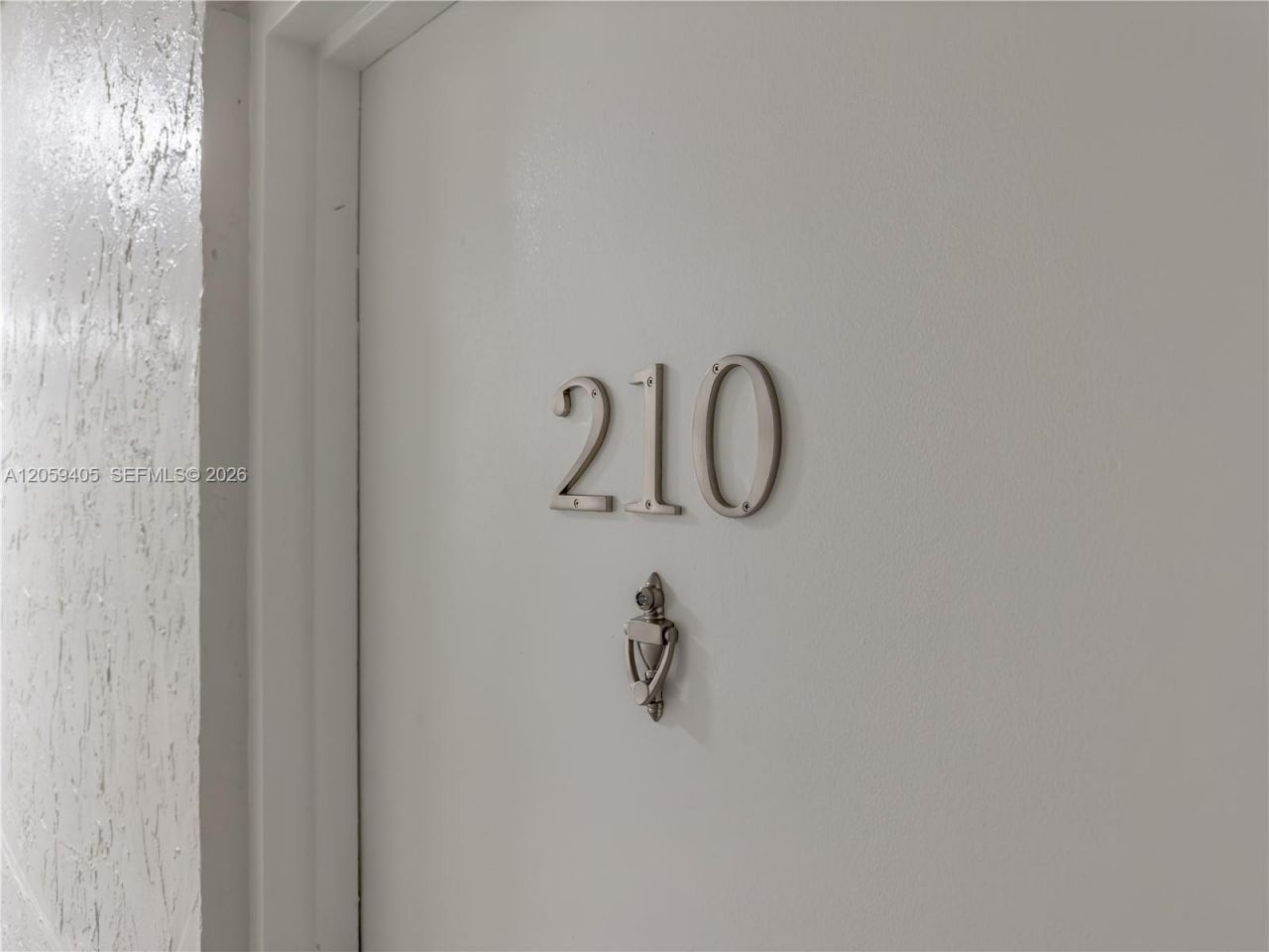 17570 Atlantic Blvd, Unit 210, Sunny Isles Beach, FL 33160 Photo